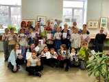 Участники всероссийской акции "Нарисуй защитника Отечества"